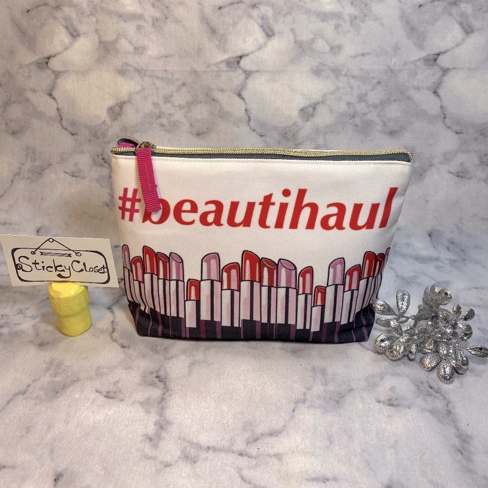 Gorgeous Lipstick-Print Pouch